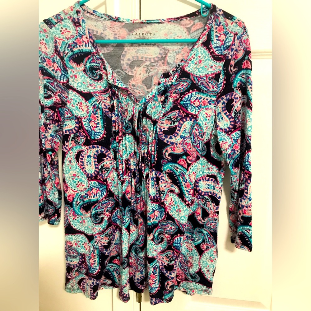 Women’s Talbots small petite colorful paisley blouse EUC